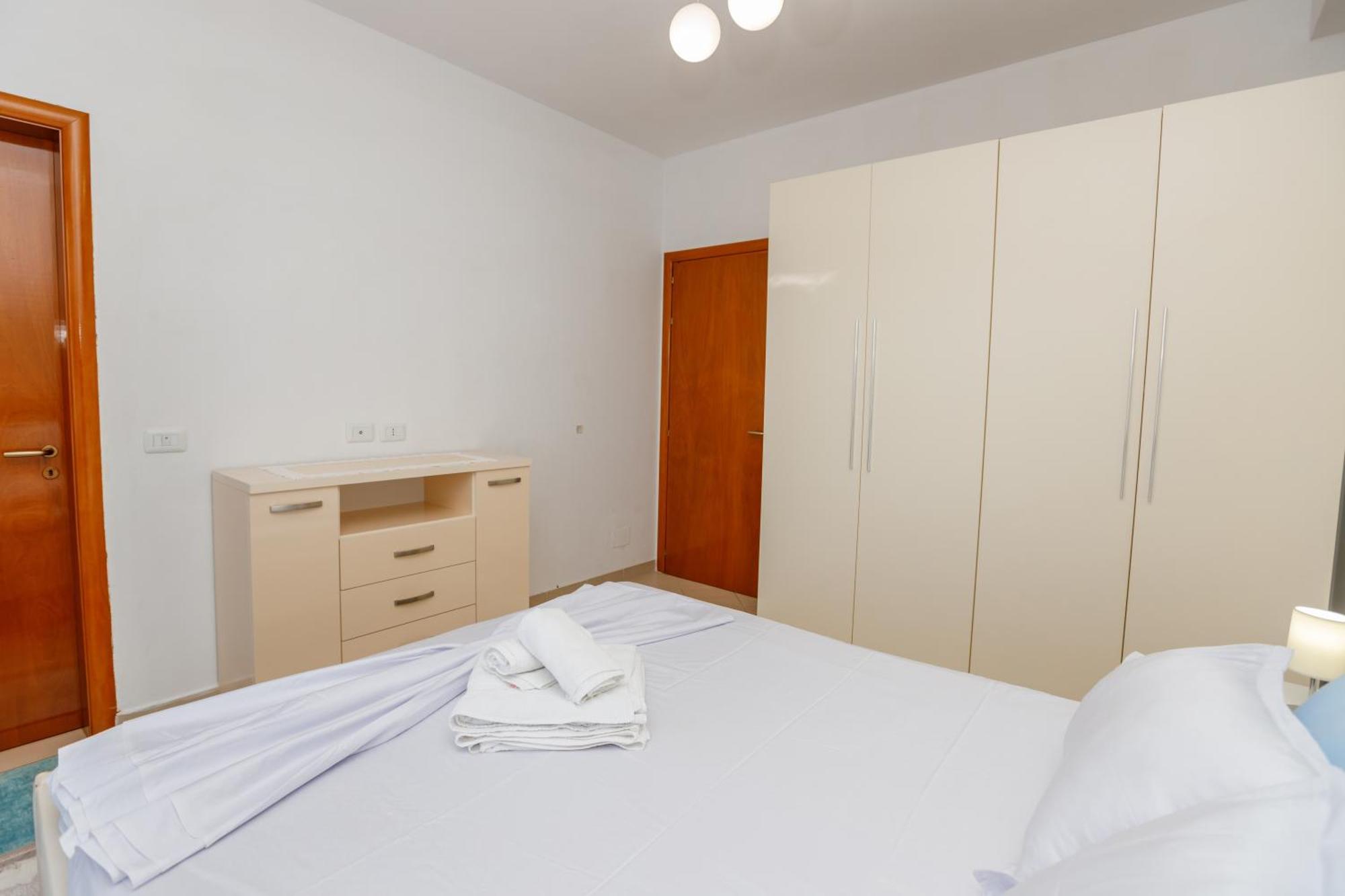 Gus Apartament Avlonya Dış mekan fotoğraf